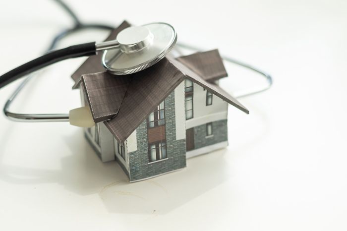 Foto: Haus und Stehtoskop